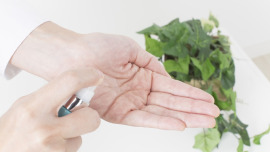 美容液は何種類までOK？大人肌の組み合わせ方